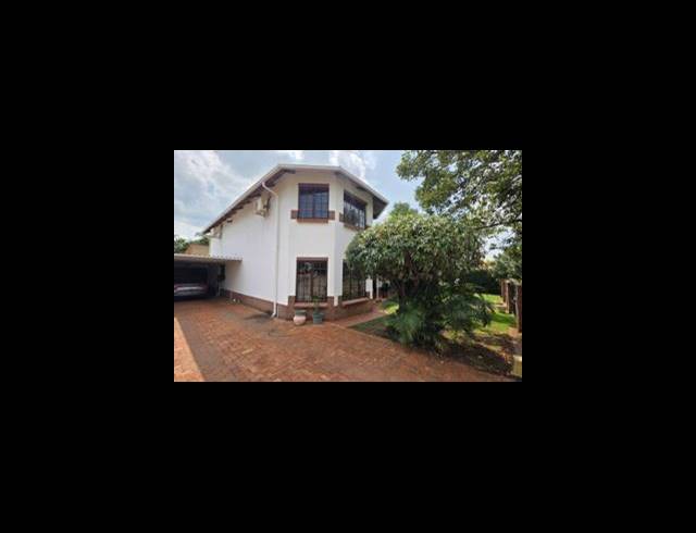 5 BEDROOM HOUSE SOLD IN SINOVILLE